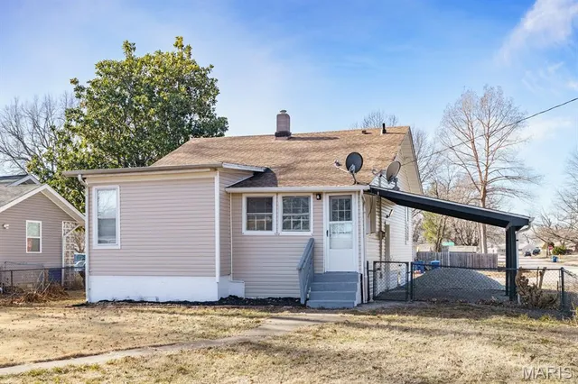 $129,900 | 2968 Oregon Avenue, Granite City, IL 62040