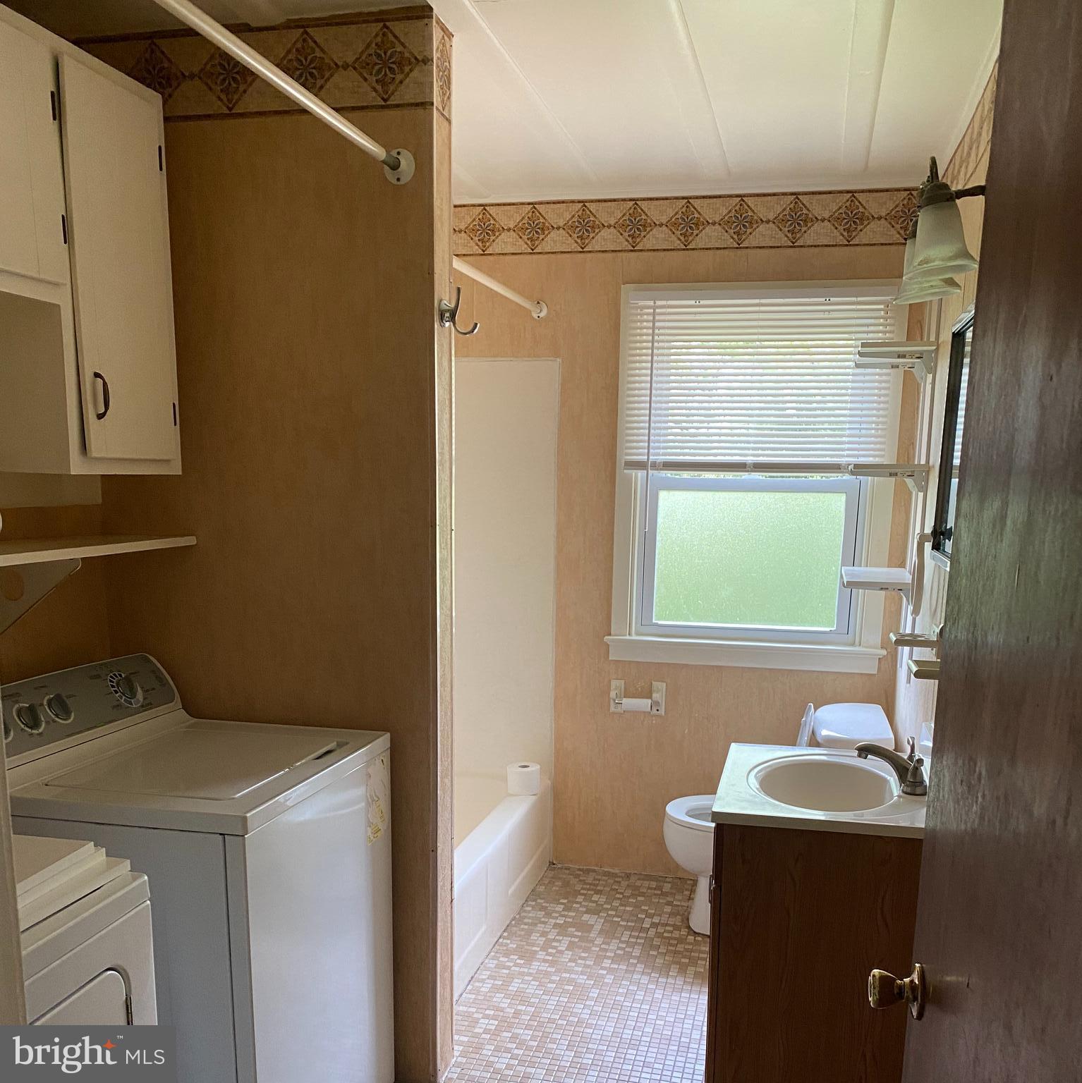 4 Madison Road Willow Grove, PA 19090 - Photo 7 of 14 Gallery Image 7