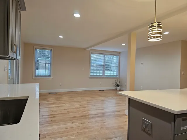 $2,600 | 458 West Street, Unit B, Randolph, MA 02368