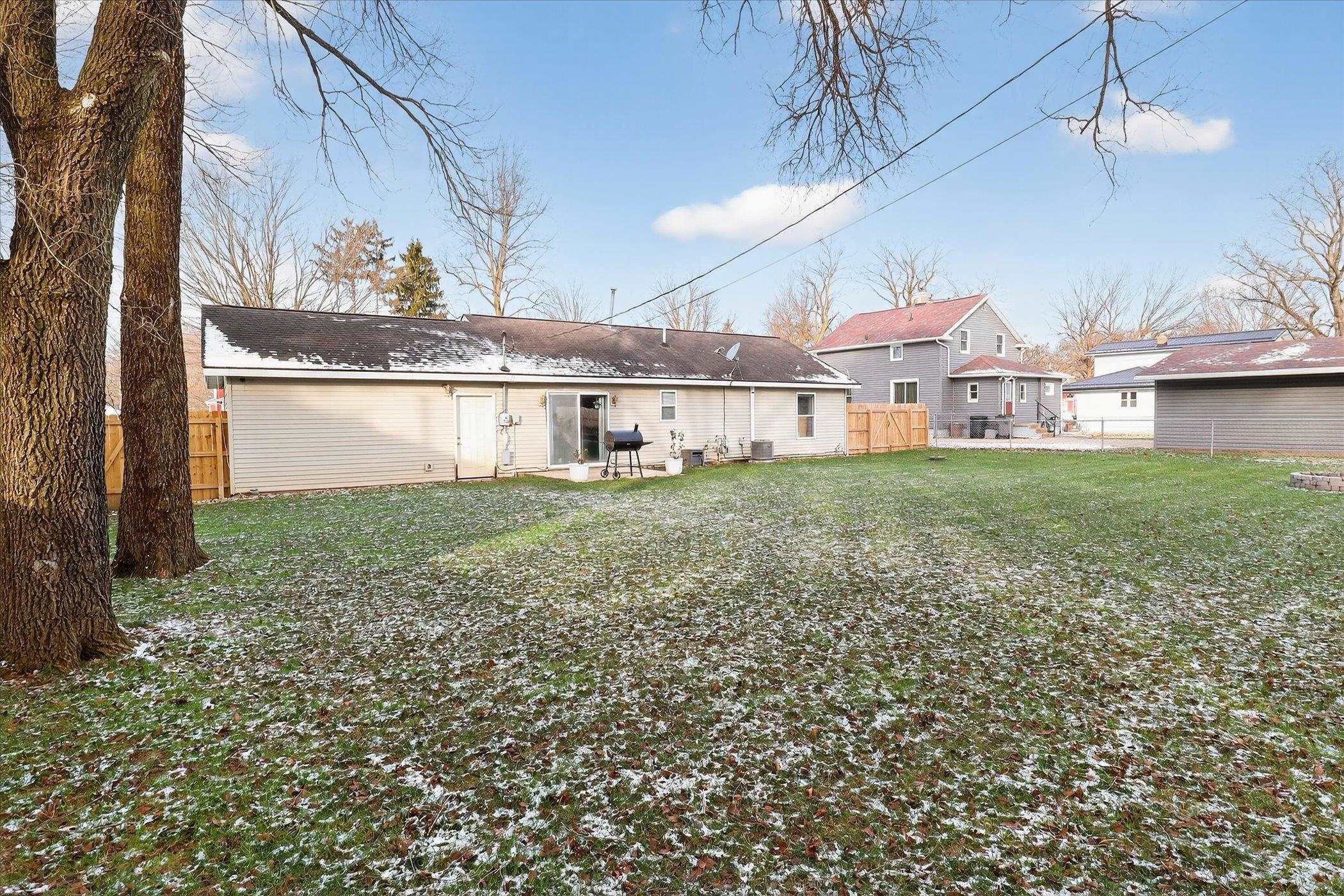 420 South Apple Road Osceola, IN 46561 - Photo 6 of 35