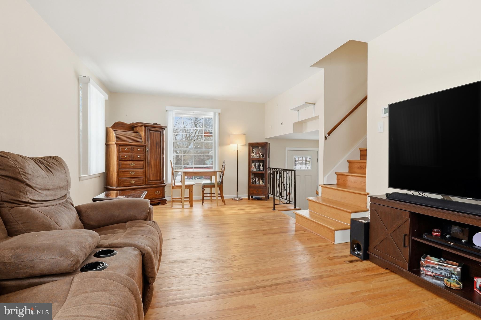 521 South Findlay Street York, PA 17402 - Photo 21 of 45 a living room with furniture and a flat screen tv
