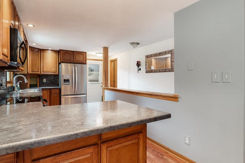 8731 Elevator Road Roscoe, IL 61073 - Photo 16 of 50 Gallery Image 16
