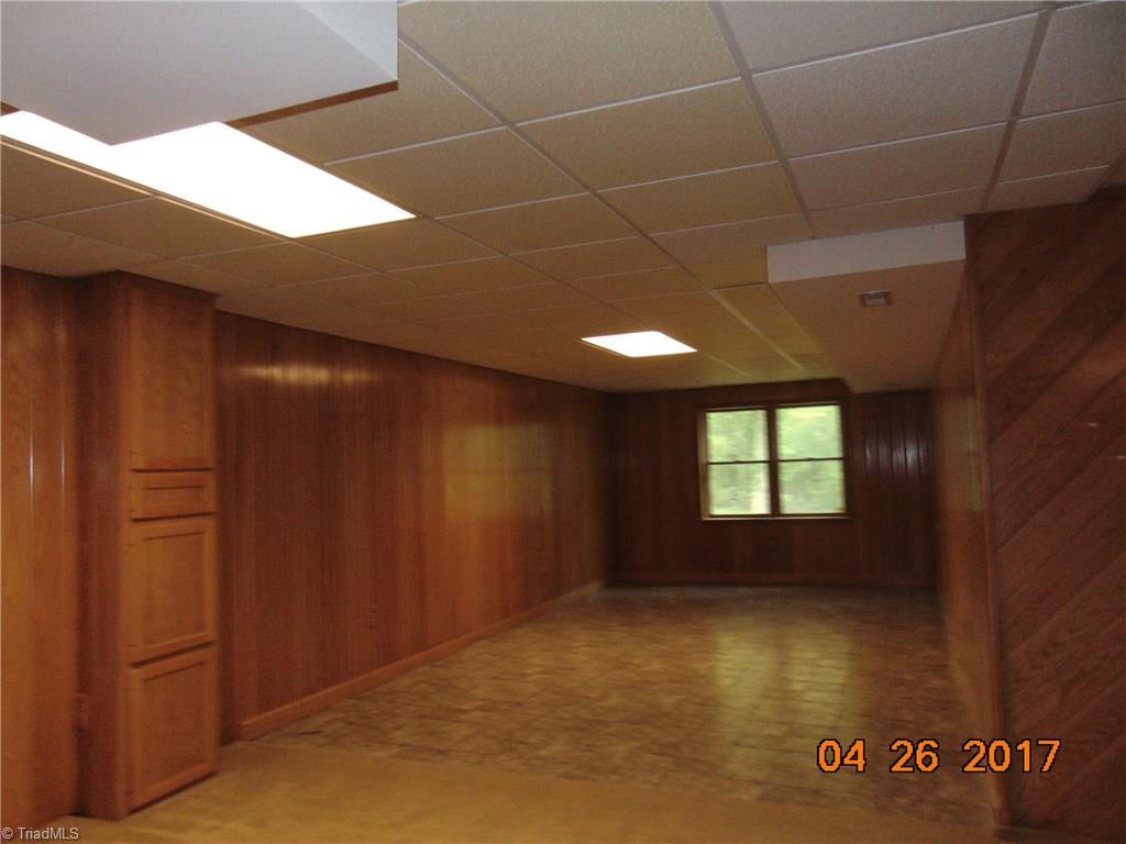 1772 North Clodfelter Road High Point, NC 27265 - Photo 21 of 25 Gallery Image 21