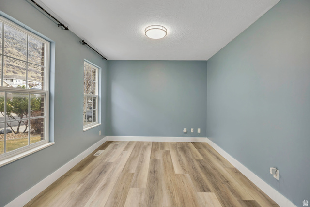 1083 North 700 East Springville, UT 84663 - Photo 12 of 54 Main floor living room/flex space