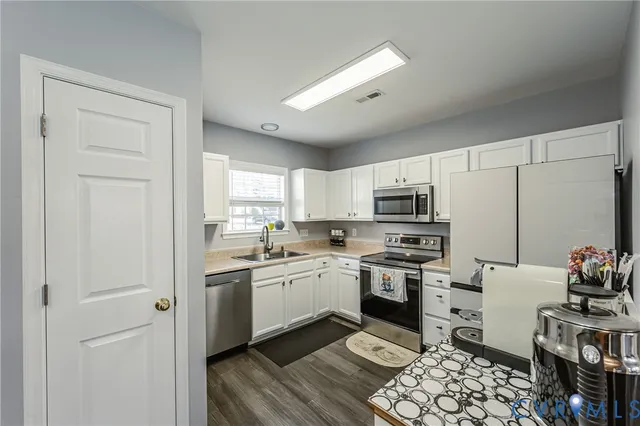 $333,000 | 4070 Trisha Trail, Midlothian, VA 23112