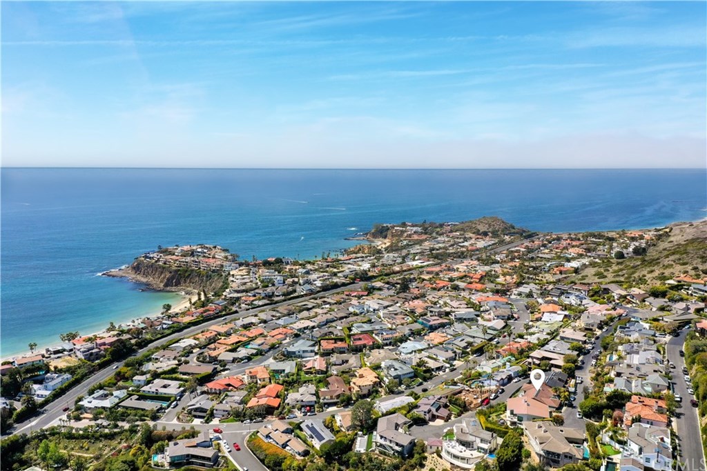 1016 Emerald Bay Laguna Beach, CA 92651 - Photo 16 of 37