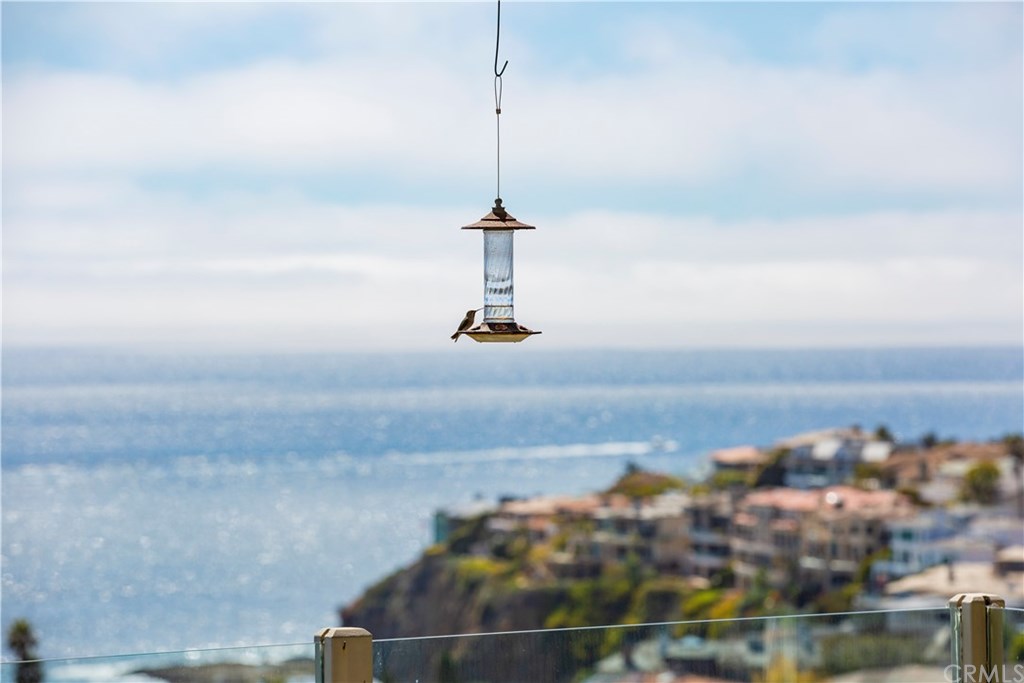 1016 Emerald Bay Laguna Beach, CA 92651 - Photo 18 of 37