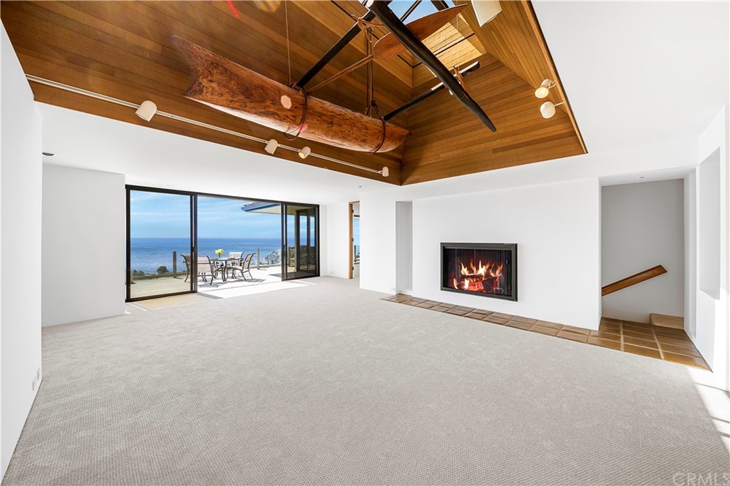 1016 Emerald Bay Laguna Beach, CA 92651 - Photo 33 of 37