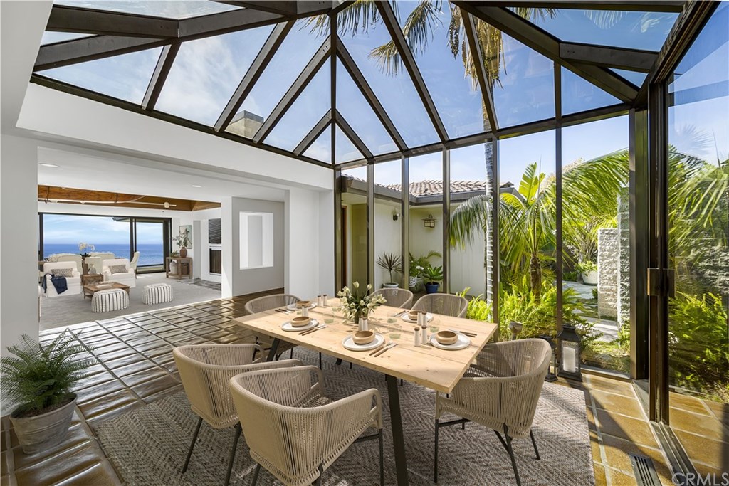 1016 Emerald Bay Laguna Beach, CA 92651 - Photo 8 of 37