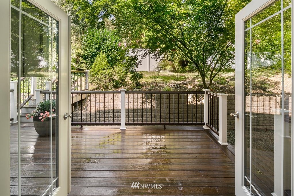 3323 234th Street Southeast Bothell, WA 98021 - Photo 19 of 25
