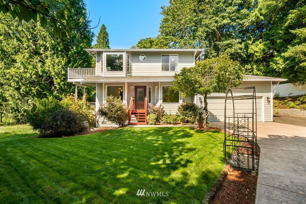 3323 234th Street Southeast Bothell, WA 98021 - Photo 3 of 25