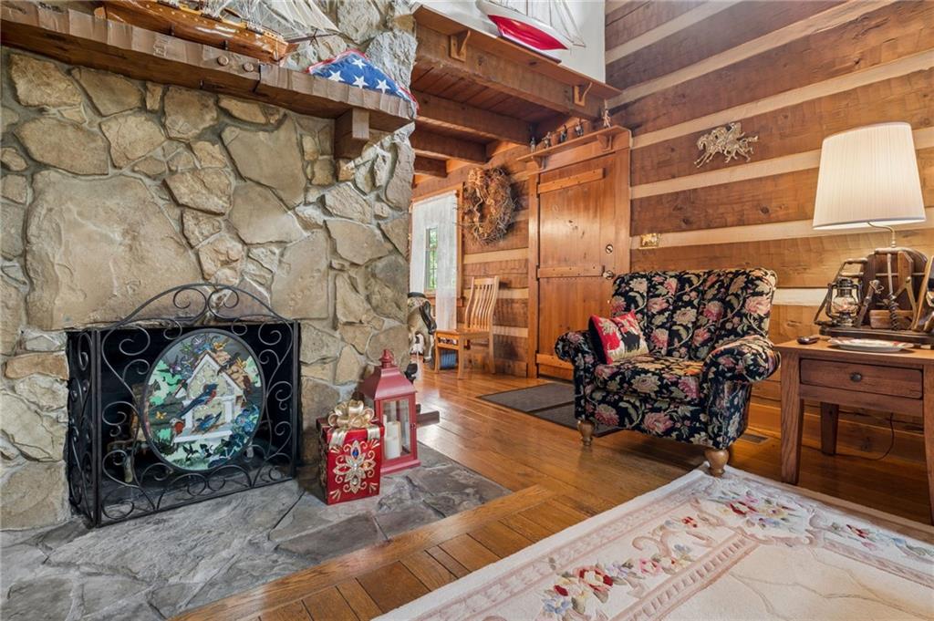 24 McCullough Hill Road Amity, PA 15311 - Photo 11 of 39