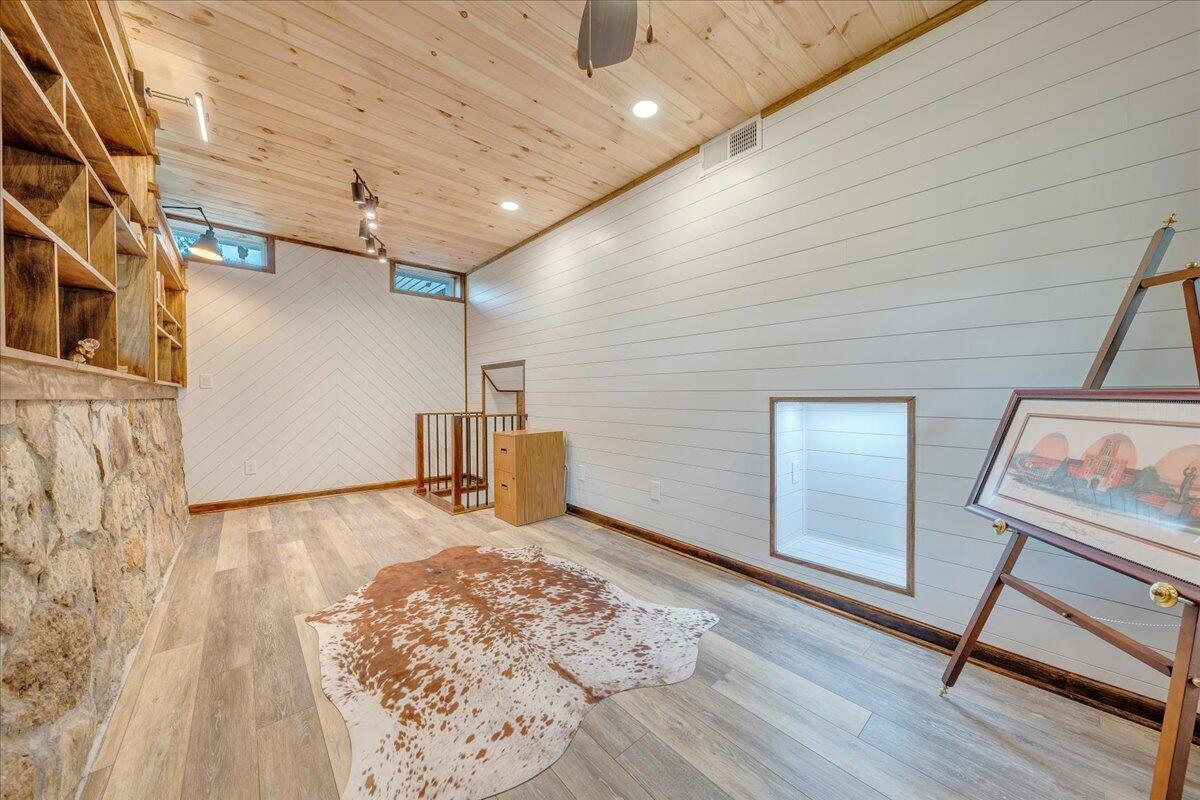 7415 Clear Fork Creek Road Bastian, VA 24314 - Photo 51 of 117 024-MIB07445