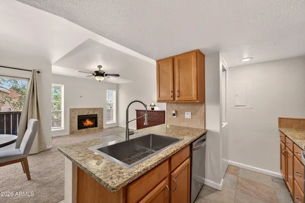 $200,000 | 200 East Southern Avenue, Unit 303, Tempe, AZ 85282