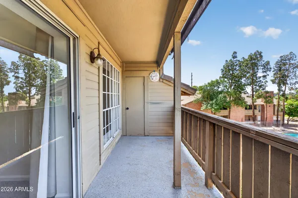 $200,000 | 200 East Southern Avenue, Unit 303, Tempe, AZ 85282