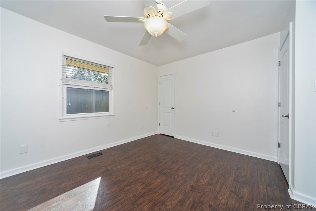 167 Colony Road Newport News, VA 23602 - Photo 28 of 37