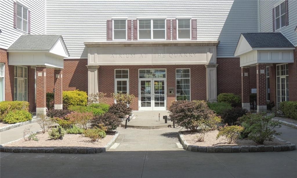 114 Granite Street, Unit 220 Westerly, RI 02891 - Photo 3 of 20
