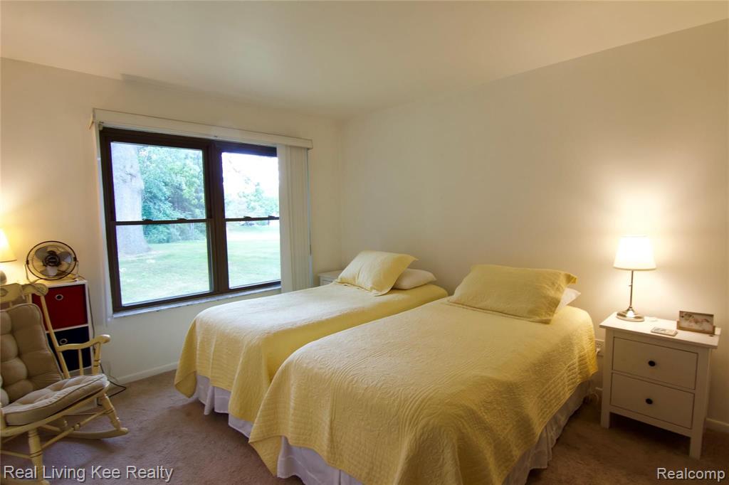 901 Lafayette Court, Unit 10 Rochester Hills, MI 48307 - Photo 17 of 24