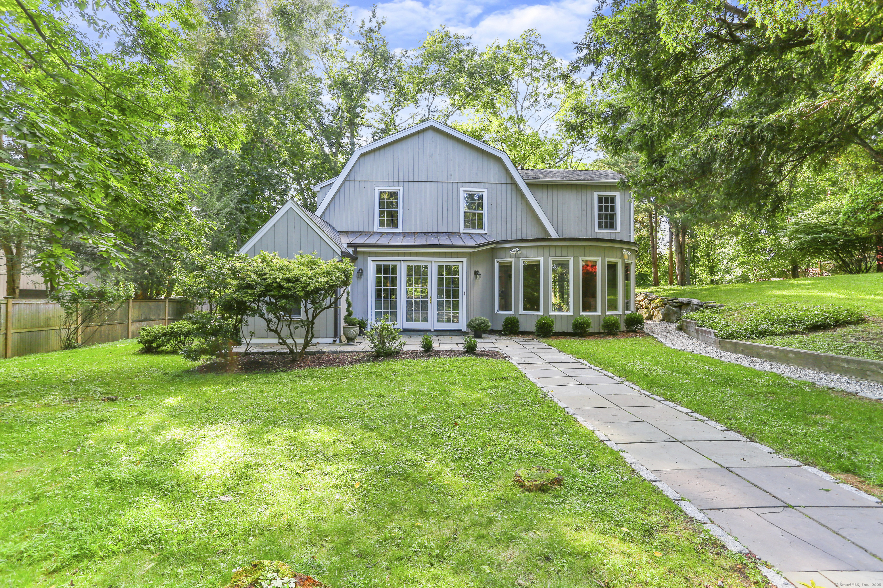 112 Hillspoint Road, Westport - Welcome Home!!