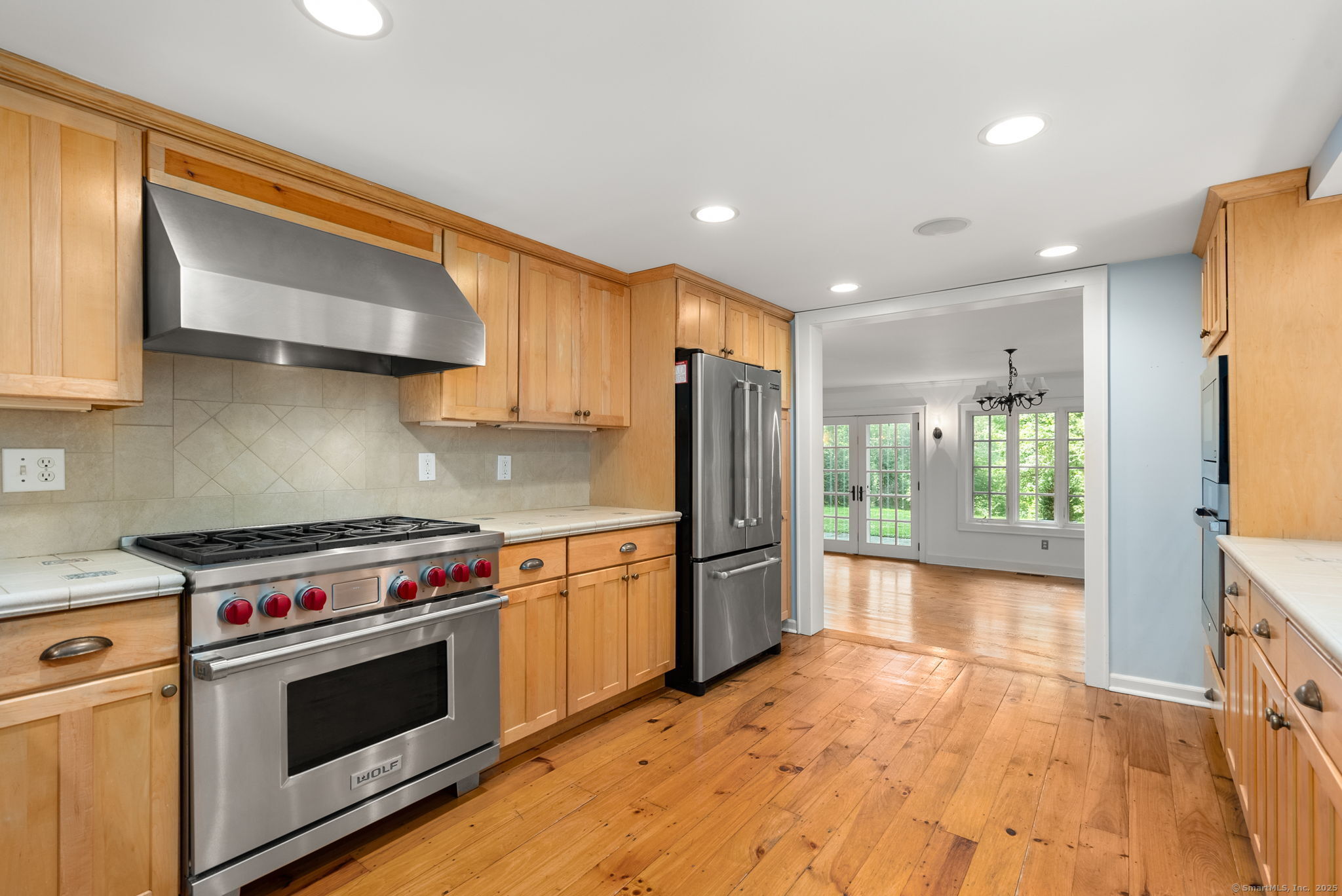 112 Hillspoint Road Westport, CT 06880 - Photo 17 of 36