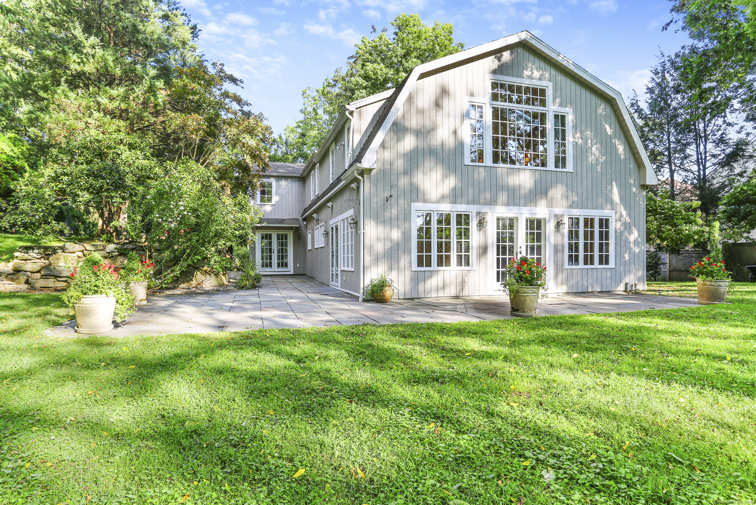 112 Hillspoint Road Westport, CT 06880 - Photo 31 of 36