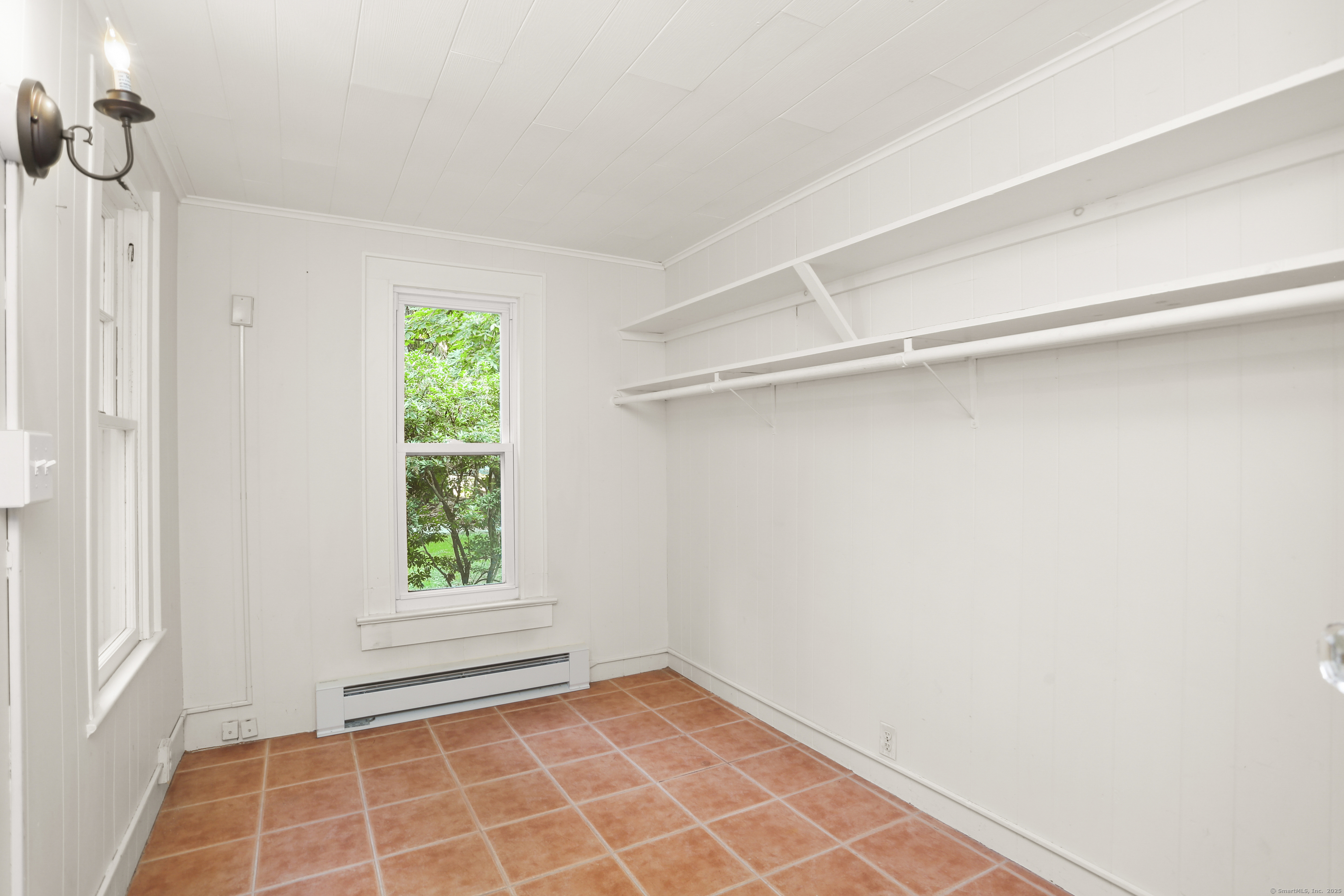 112 Hillspoint Road Westport, CT 06880 - Photo 5 of 36 Mudroom