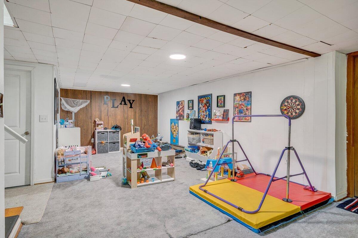 162 Ridgewood Drive Troutville, VA 24175 - Photo 44 of 64 48