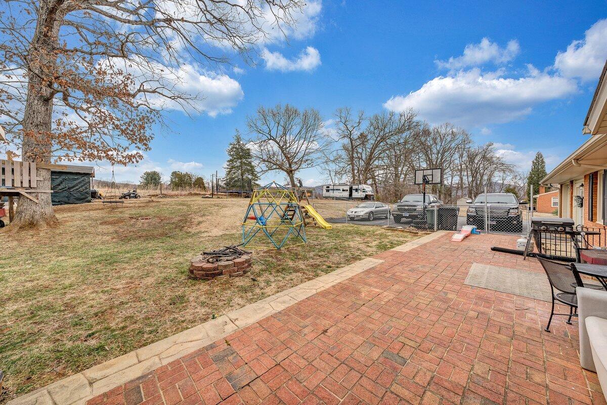 162 Ridgewood Drive Troutville, VA 24175 - Photo 55 of 64 59