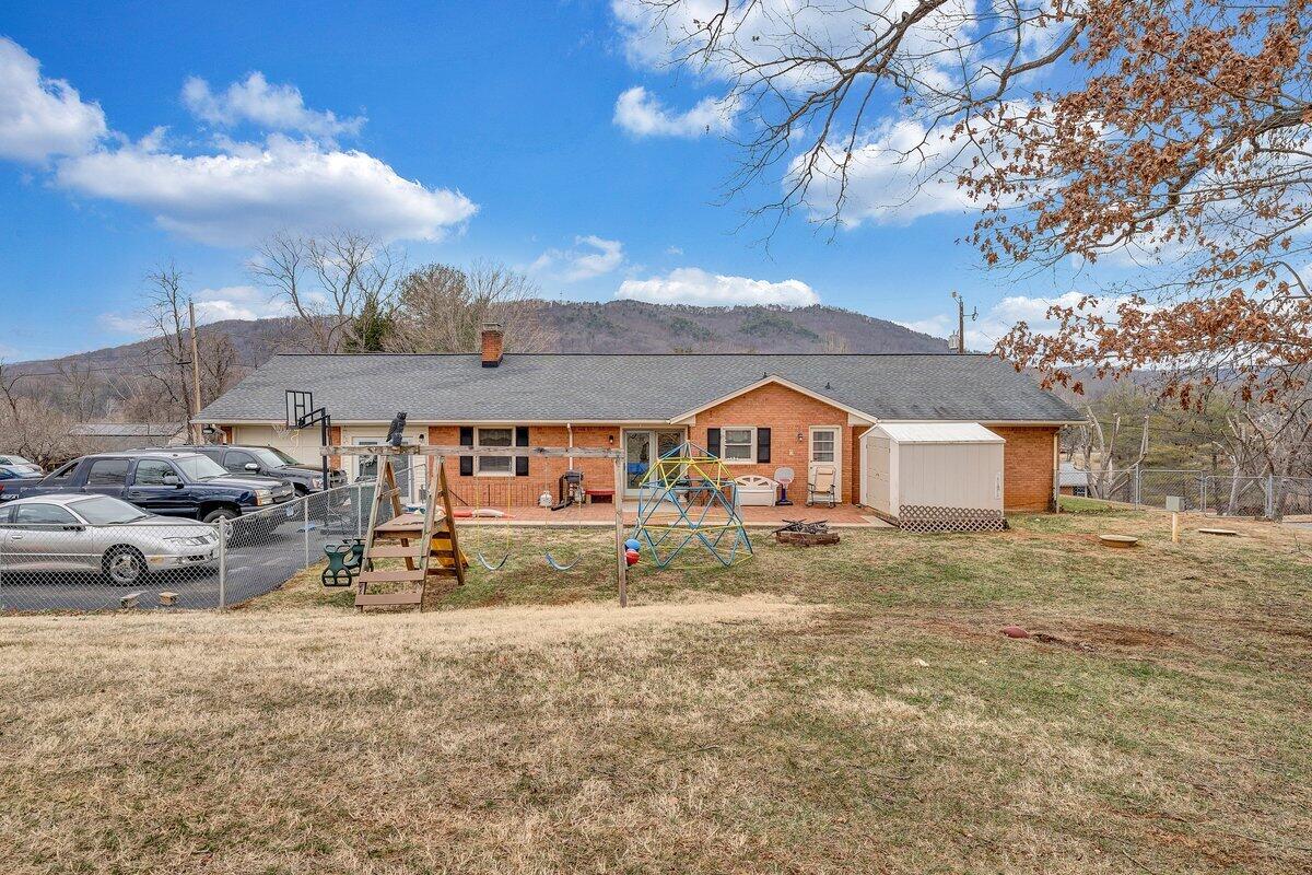 162 Ridgewood Drive Troutville, VA 24175 - Photo 60 of 64 64