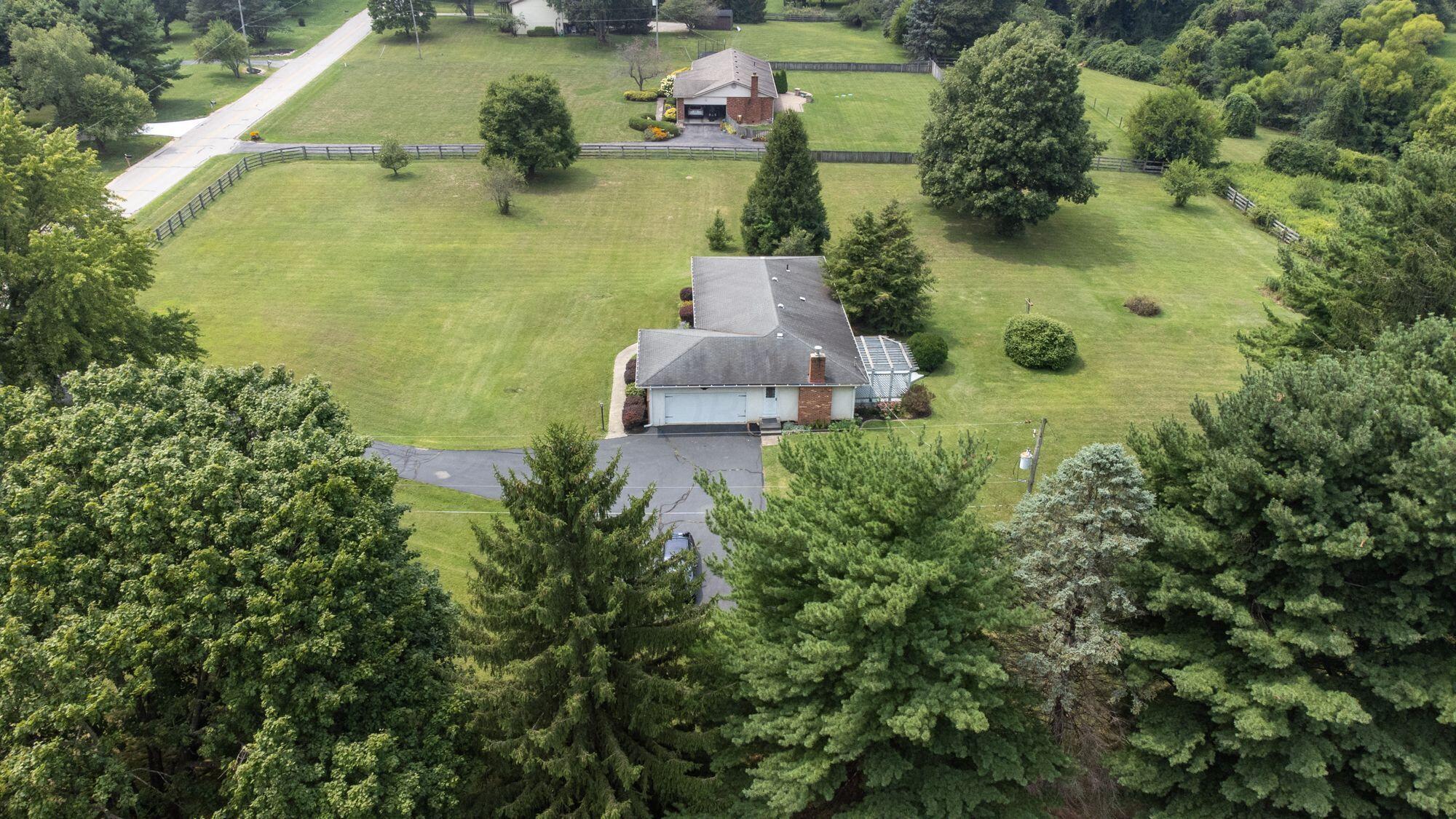 6130 Duffy Road Delaware, OH 43015 - Photo 28 of 54 Country Living
