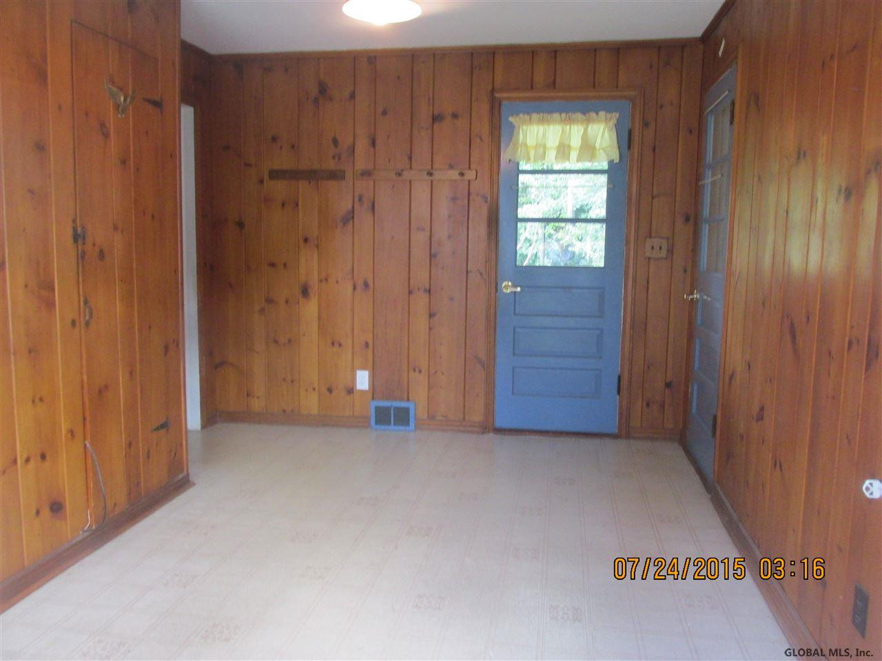 456 Wallace Road Schenectady, NY 12304 - Photo 12 of 21 Photo 12