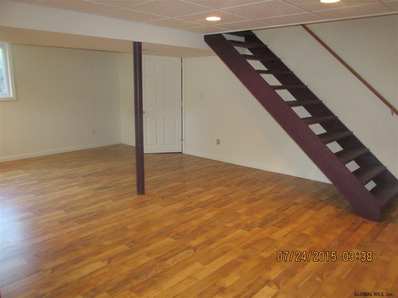 456 Wallace Road Schenectady, NY 12304 - Photo 16 of 21 Photo 16