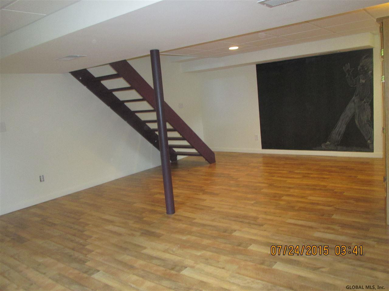 456 Wallace Road Schenectady, NY 12304 - Photo 18 of 21 Photo 18