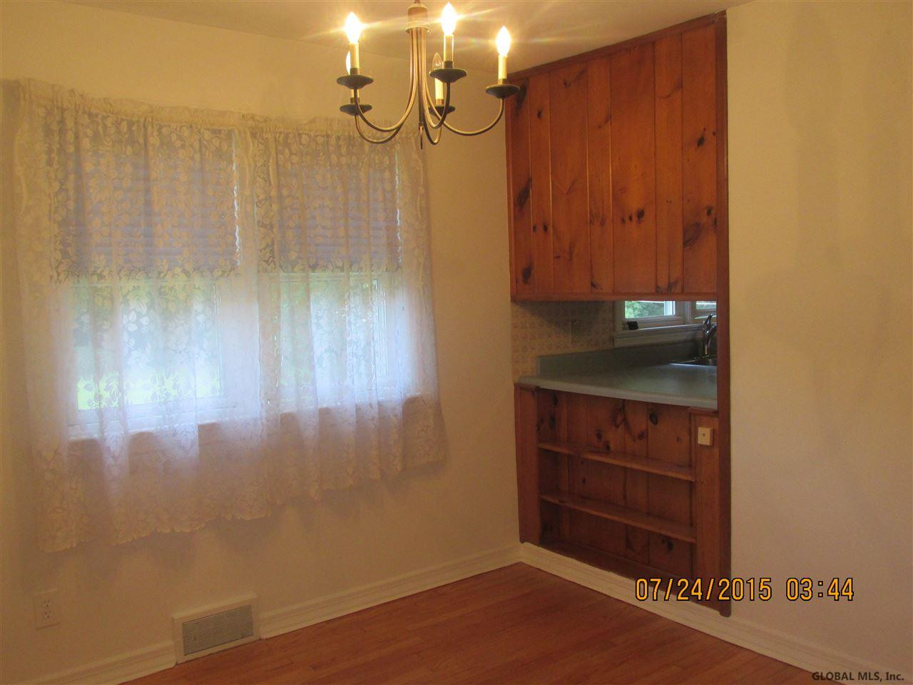 456 Wallace Road Schenectady, NY 12304 - Photo 19 of 21 Photo 19