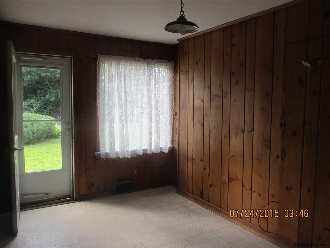 456 Wallace Road Schenectady, NY 12304 - Photo 8 of 21 Photo 8