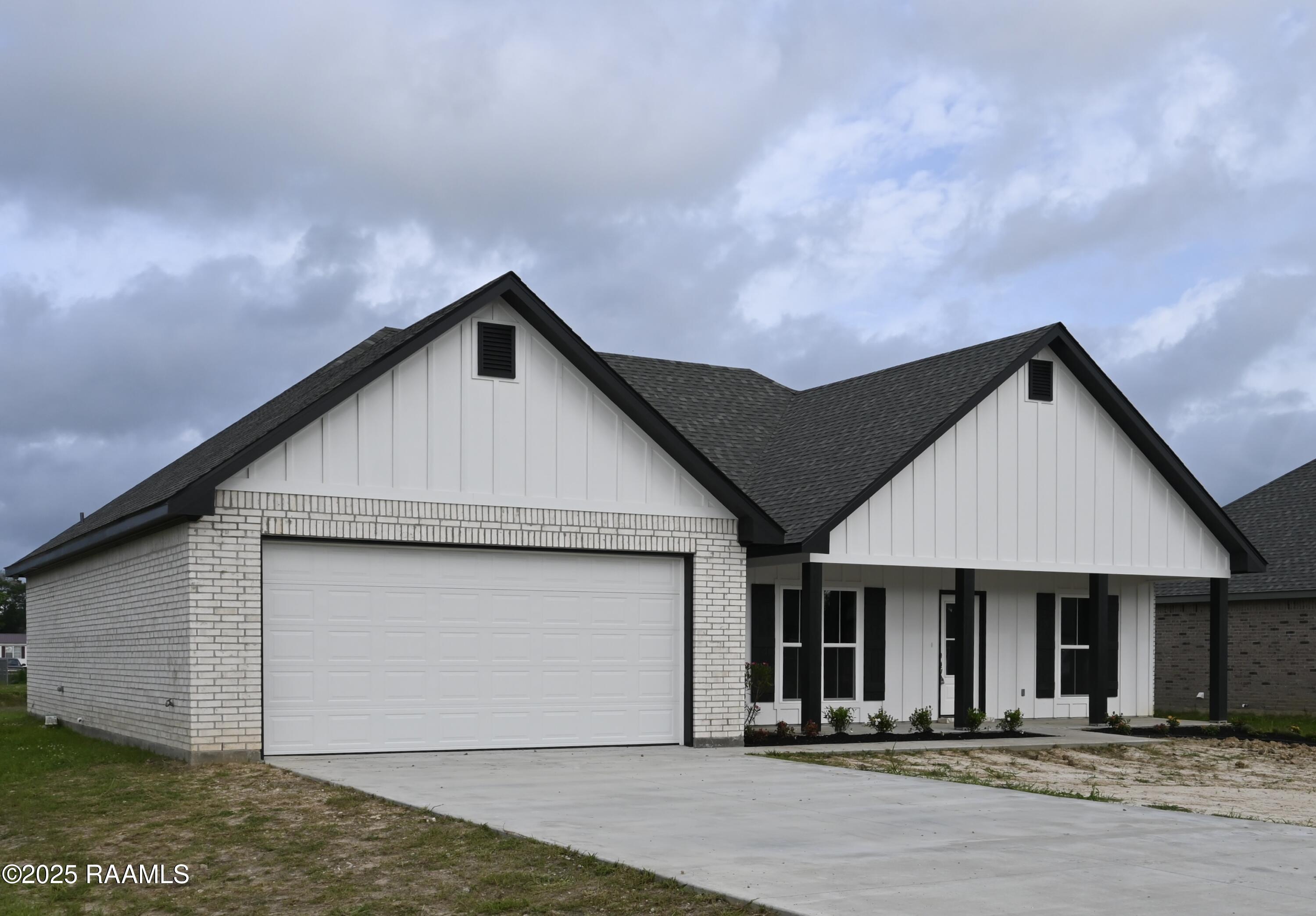 140 Grande Rue Church Point, LA 70525 - Photo 3 of 20 DSC_38Front of Home76