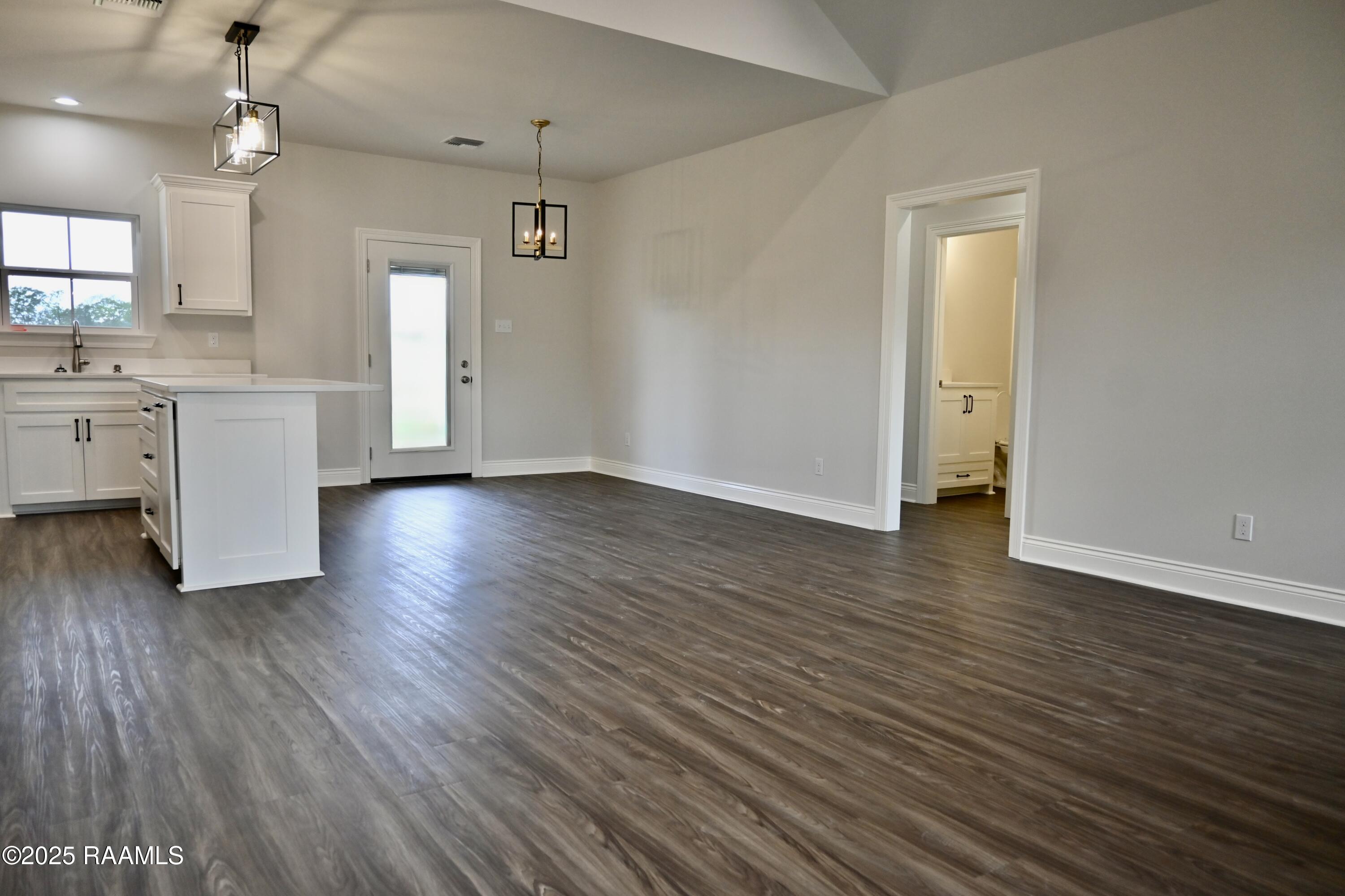 140 Grande Rue Church Point, LA 70525 - Photo 5 of 20 Kitchen