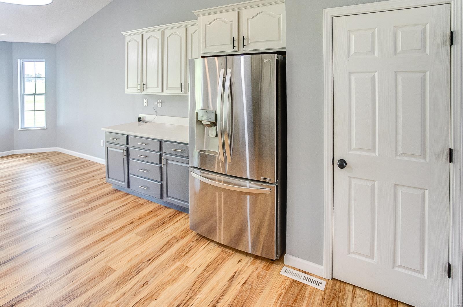 236 Michael Drive Troy, IL 62294 - Photo 11 of 31