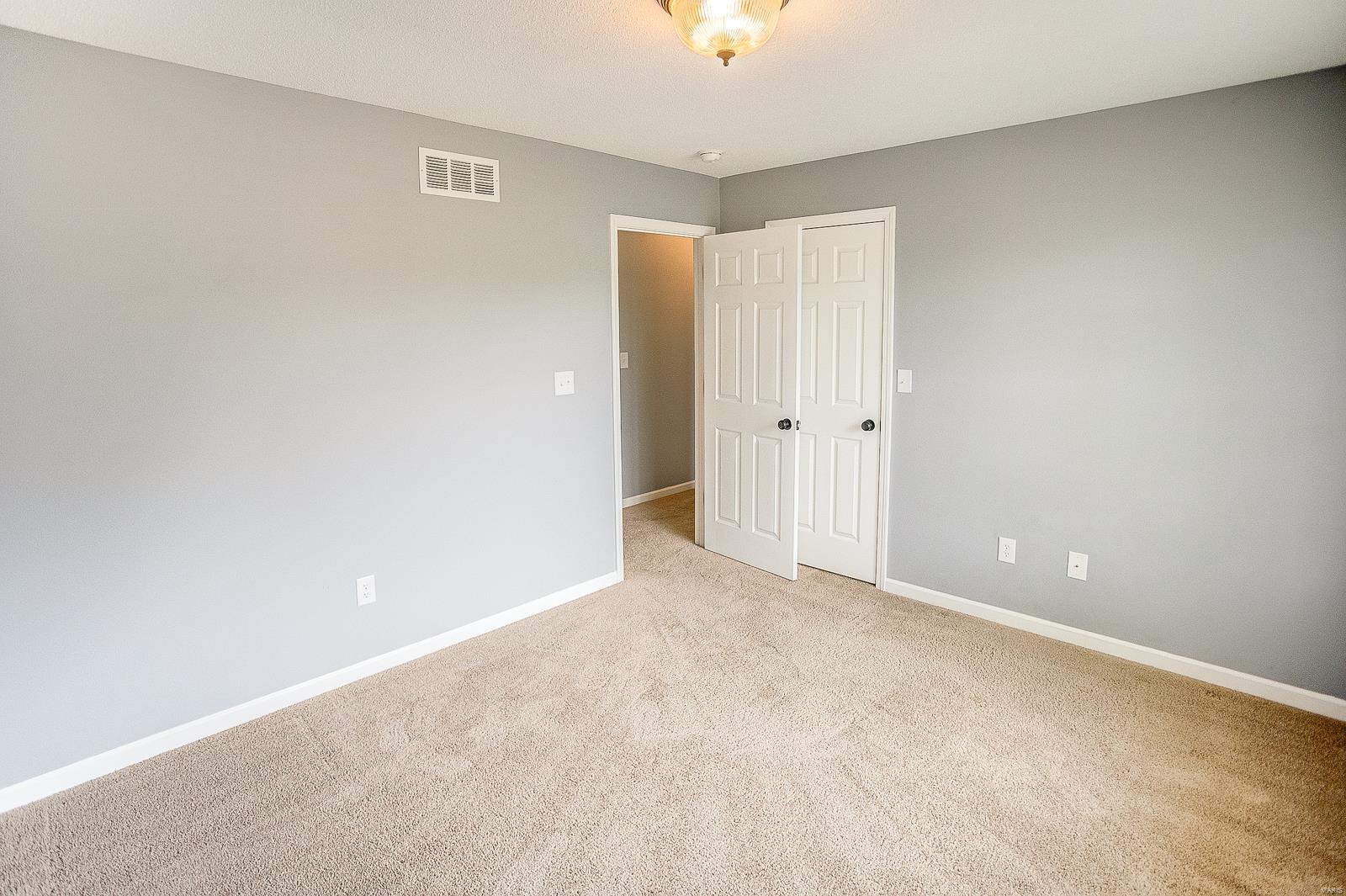 236 Michael Drive Troy, IL 62294 - Photo 25 of 31