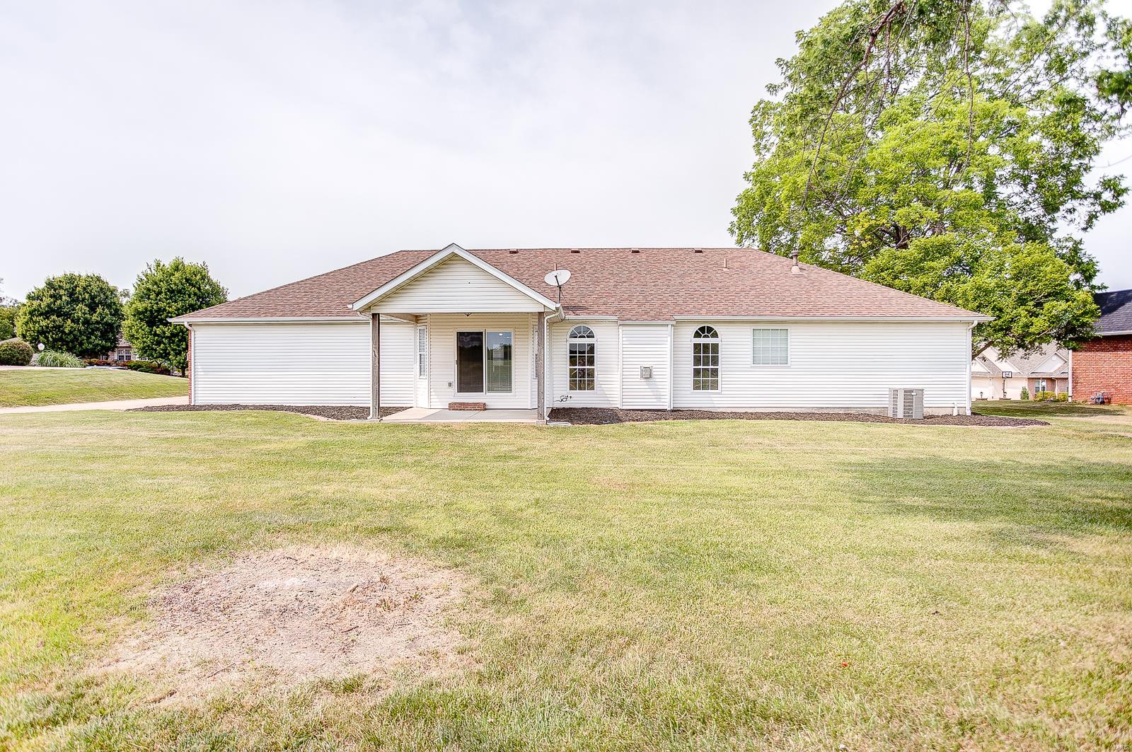 236 Michael Drive Troy, IL 62294 - Photo 28 of 31