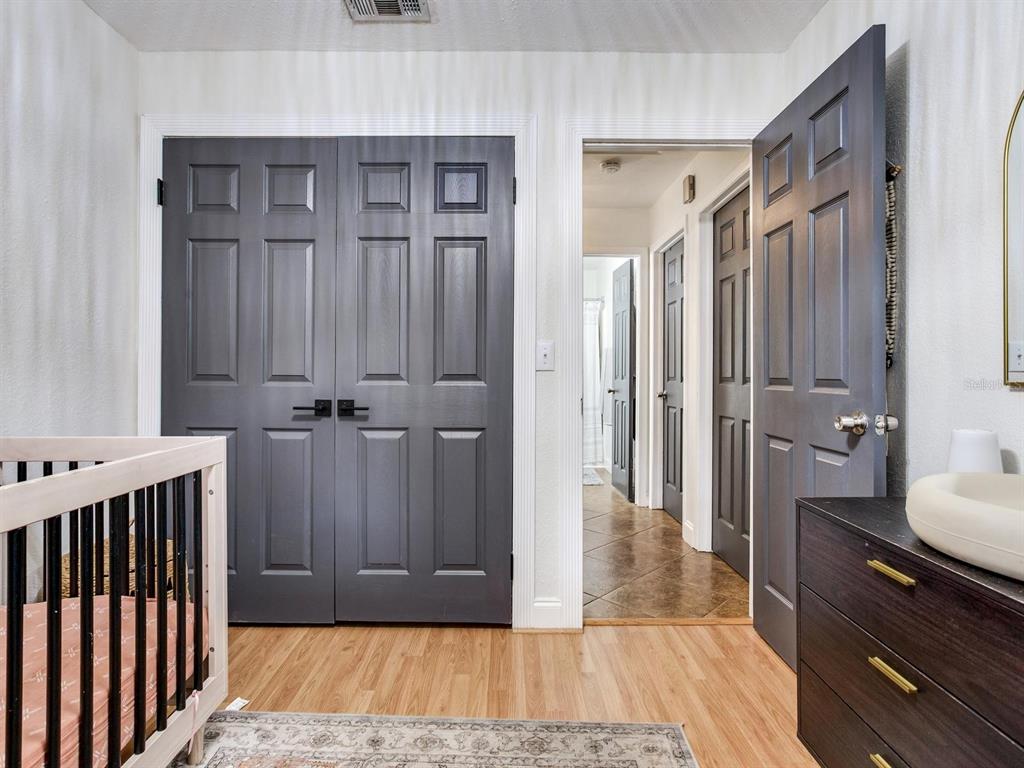 2911 West Winthrop Road Tampa, FL 33611 - Photo 24 of 37 Gallery Image 24