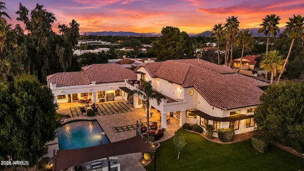 $3,995,000 | 9030 North 48th Place, Paradise Valley, AZ 85253