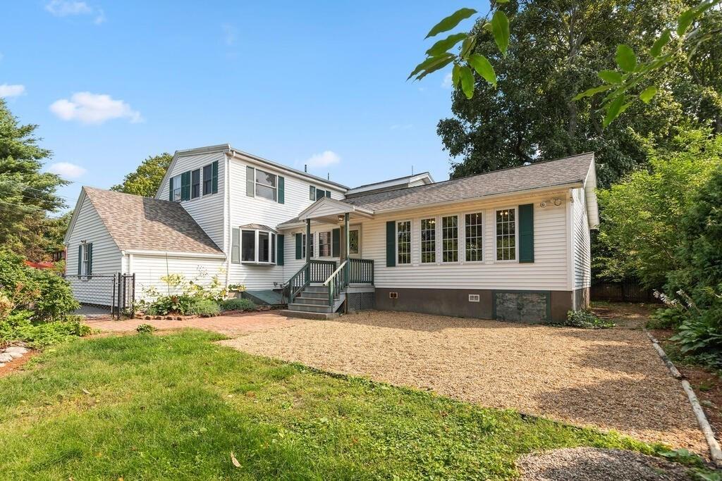 15 Elmhurst Road Stoneham, MA 02180 - Photo 3 of 32 Gallery Image 3