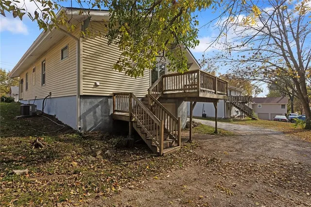 $300,000 | 4820 Hadley Street, Overland Park, KS 66203