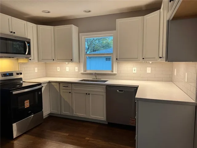 $300,000 | 4820 Hadley Street, Overland Park, KS 66203