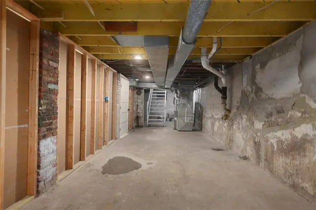 $300,000 | 4820 Hadley Street, Overland Park, KS 66203