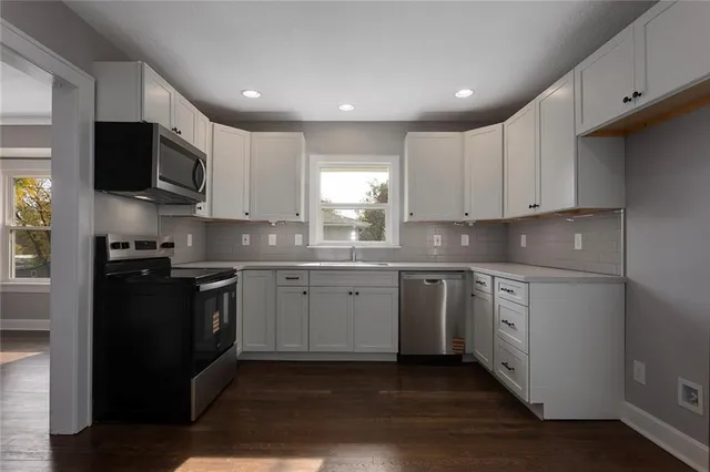 $300,000 | 4820 Hadley Street, Overland Park, KS 66203