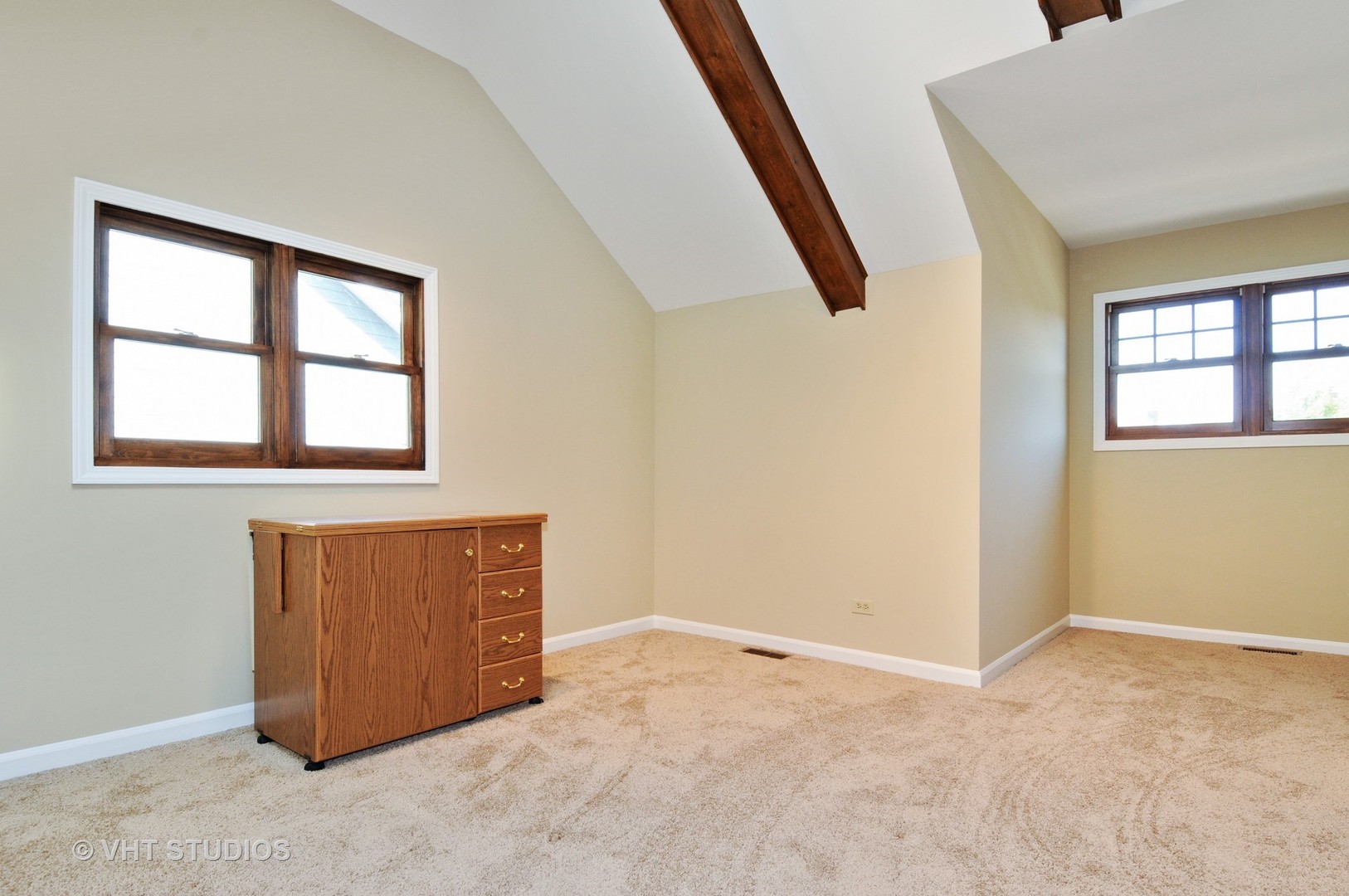 2477 Barkdoll Road Naperville, IL 60565 - Photo 14 of 19