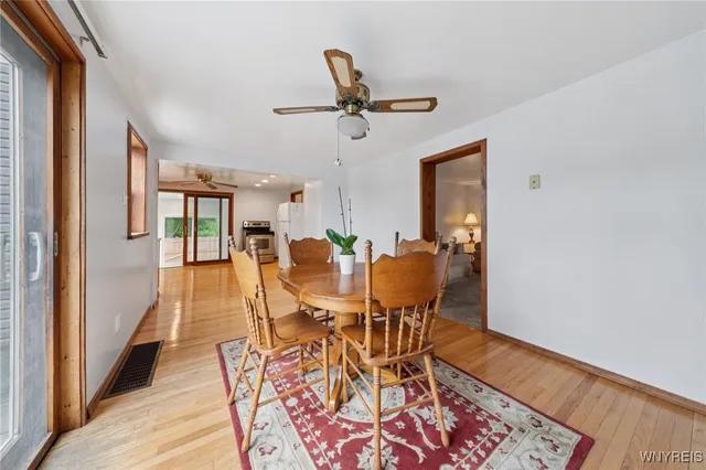 $379,900 | 8420 Akron Road, Royalton, NY 14094