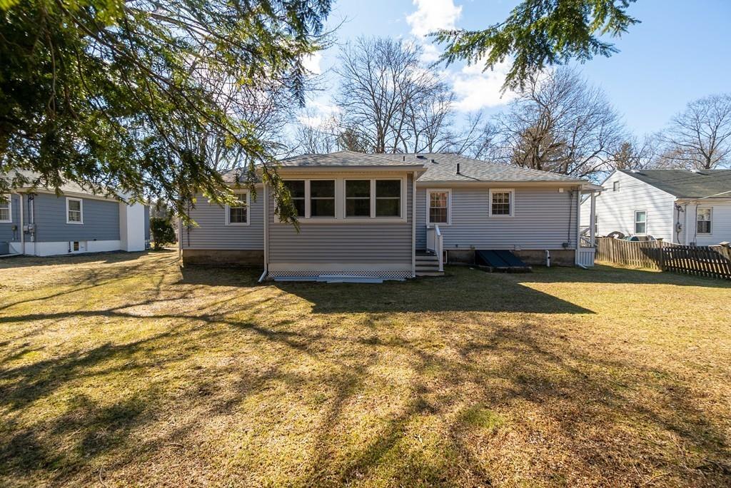37 Westbrook Road Worcester, MA 01602 - Photo 19 of 19 Gallery Image 19
